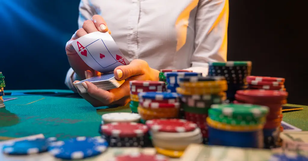 playing-cards-big-bets-and-money