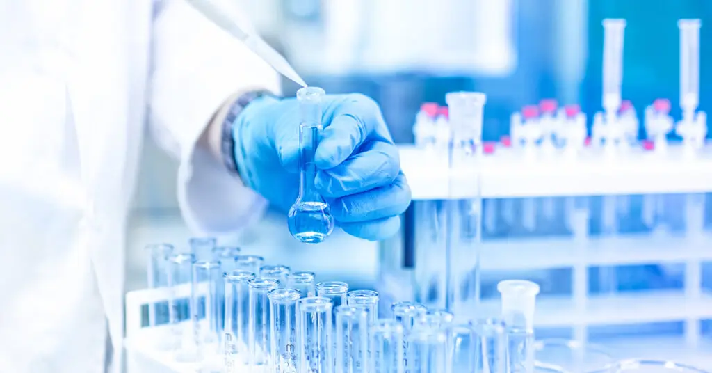 close-up-inside-lab-filling-vials-creating-mmit-lab-data