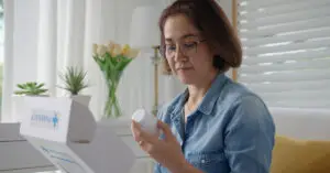 Growing-Interest-in-Direct-to-Consumer-Drug-Programs