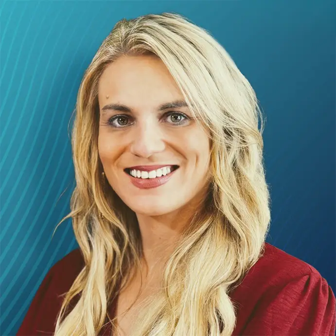 madeline-naylor-headshot